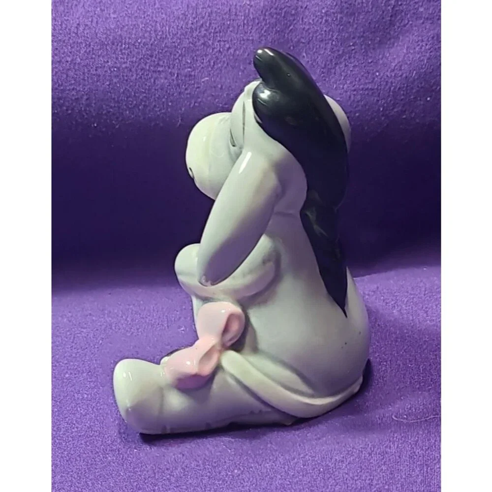 VINTAGE DISNEY WINNIE THE POOH EEYORE Miniatue CERAMIC PORCELAIN FIGURINE JAPAN